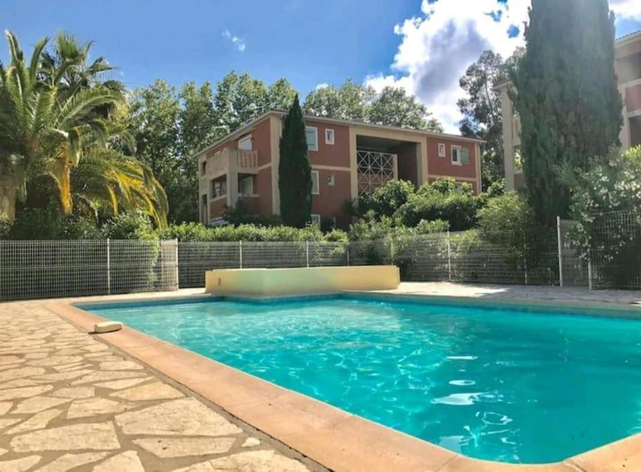 La Seyne-Sur-Mer, Tamaris Residence Villa Massada. Exterior photo